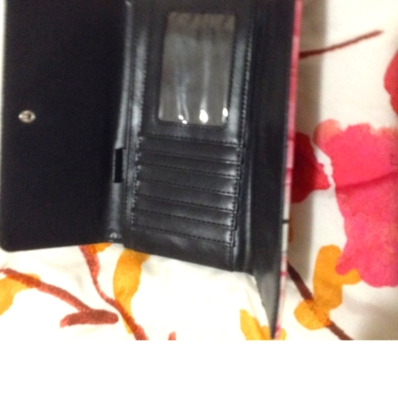 Forelli 3-Fold Wallet - Picture 4 of 4